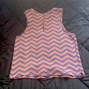 vest, never worn. washed before shipping